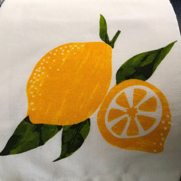 White And Yellow Lemon 🍋 Kitchen Towel - Picture 2 of 2